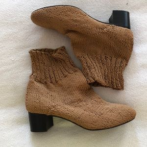 Bless Eram Knit Boots Size EU 41